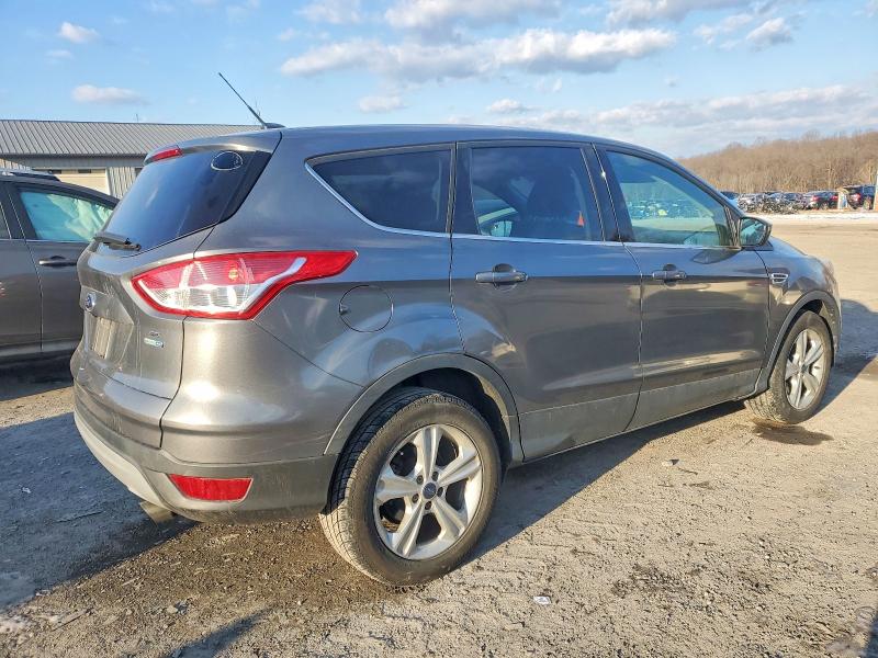 Photo 3 from auction – 2014 FORD ESCAPE SE with VIN 1FMCU9GX5EUC34154