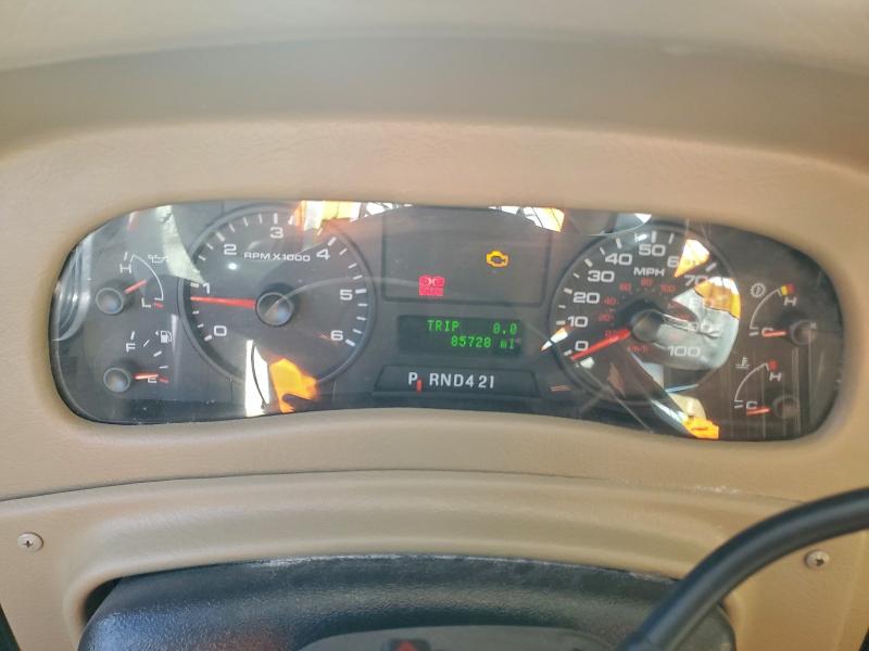 Zdjęcie 8 z aukcji – 2016 FORD F53 z VIN 1F66F5DY7G0A04792