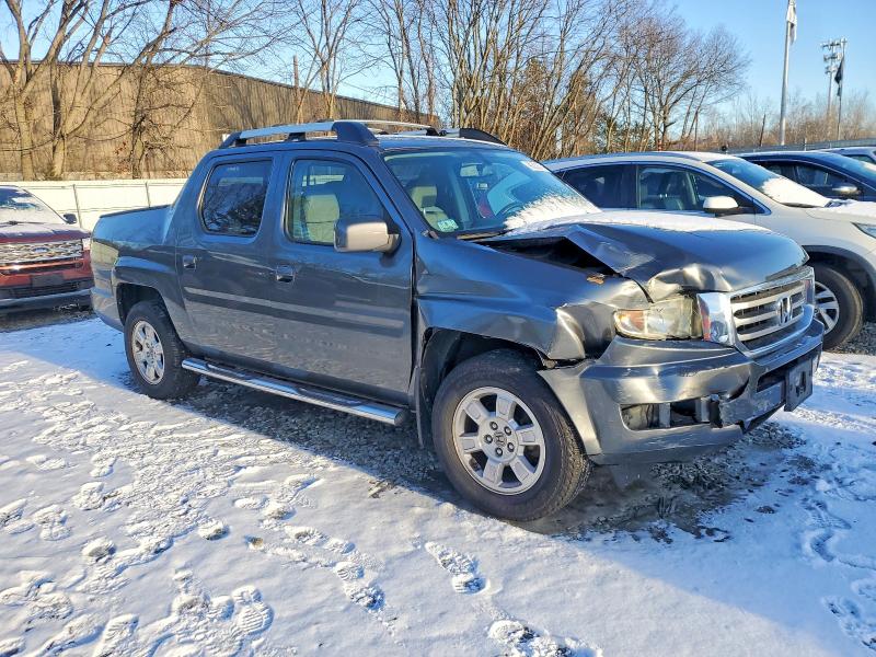 Photo 4 from auction – 2013 HONDA RIDGELINE with VIN 5FPYK1F48DB002400