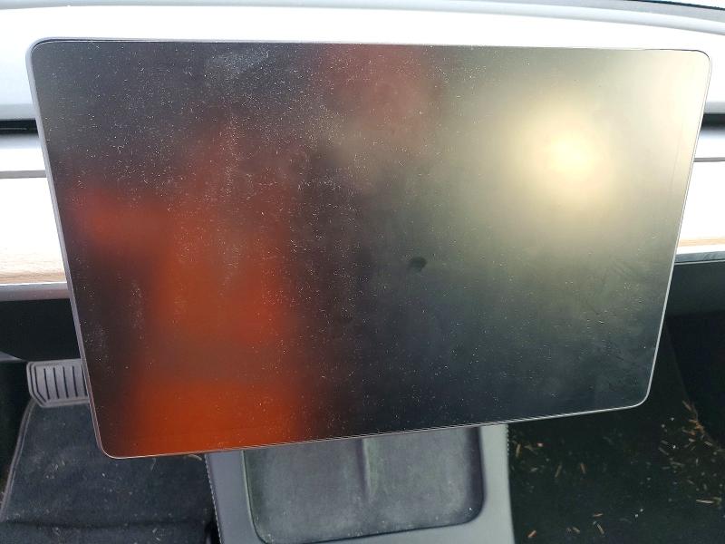Photo 9 from auction – 2021 TESLA MODEL 3 with VIN 5YJ3E1EB2MF855773