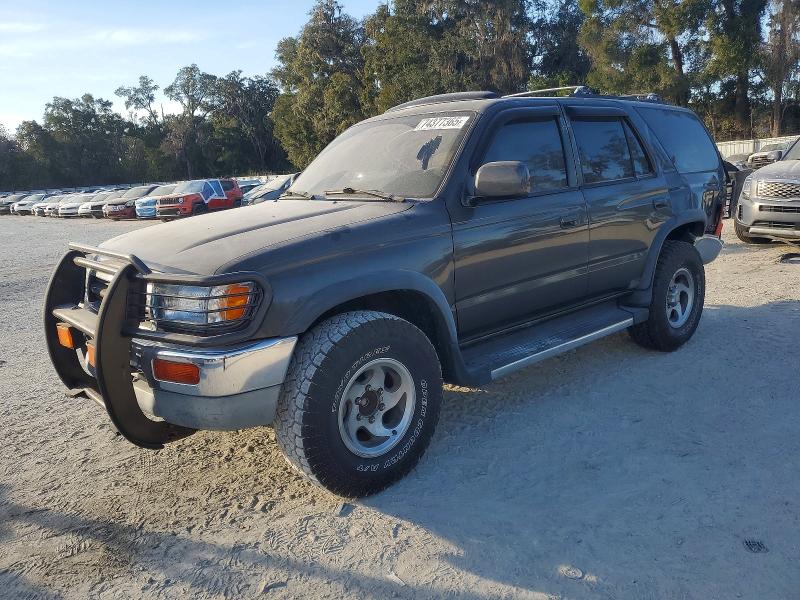 TOYOTA 4RUNNER SR 1997 with VIN JT3GN86R6V0053303 - Photo from auction