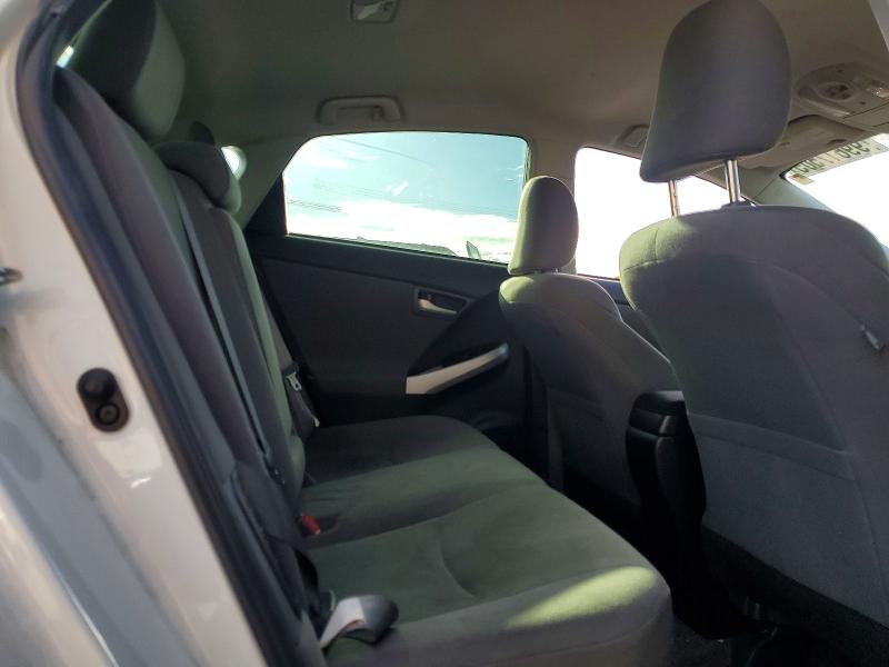 Photo 10 from auction – 2014 TOYOTA PRIUS with VIN JTDKN3DU2E1777077