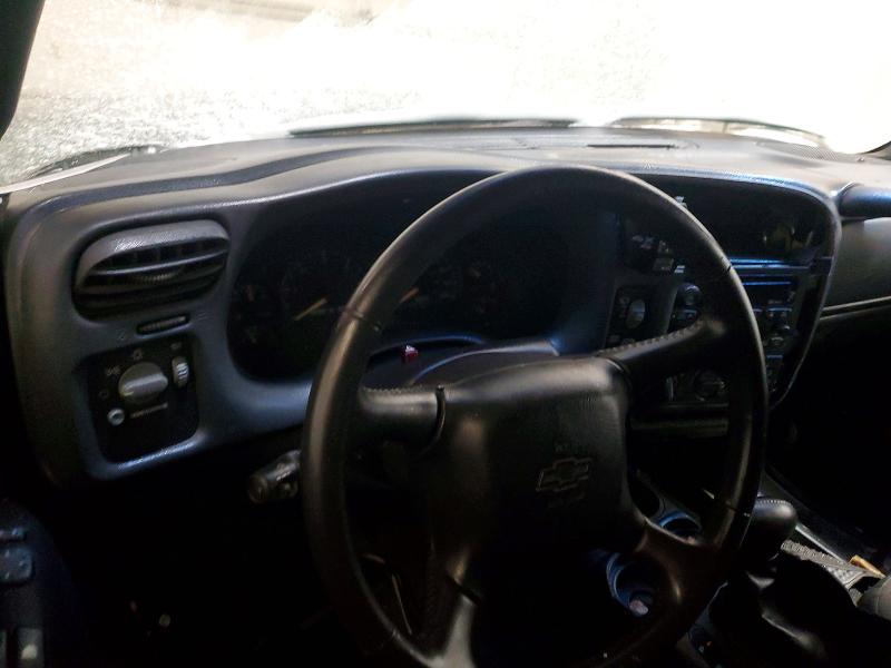 Photo 9 from auction – 2003 CHEVROLET BLAZER with VIN 1GNCT18X53K129072