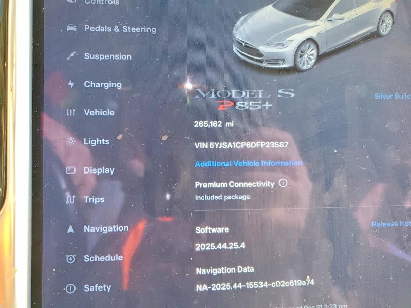Photo 9 from auction – 2013 TESLA MODEL S with VIN 5YJSA1CP6DFP23587
