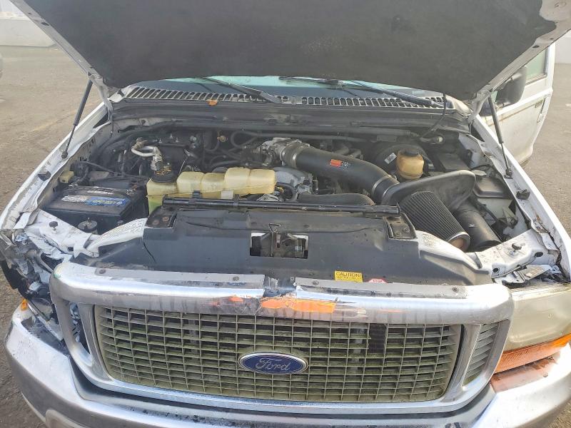 Photo 11 from auction – 2000 FORD EXCURSION with VIN 1FMNU43S9YED45875
