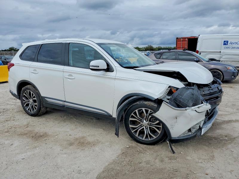 Photo 4 from auction – 2018 MITSUBISHI OUTLANDER with VIN JA4AD3A33JZ033407