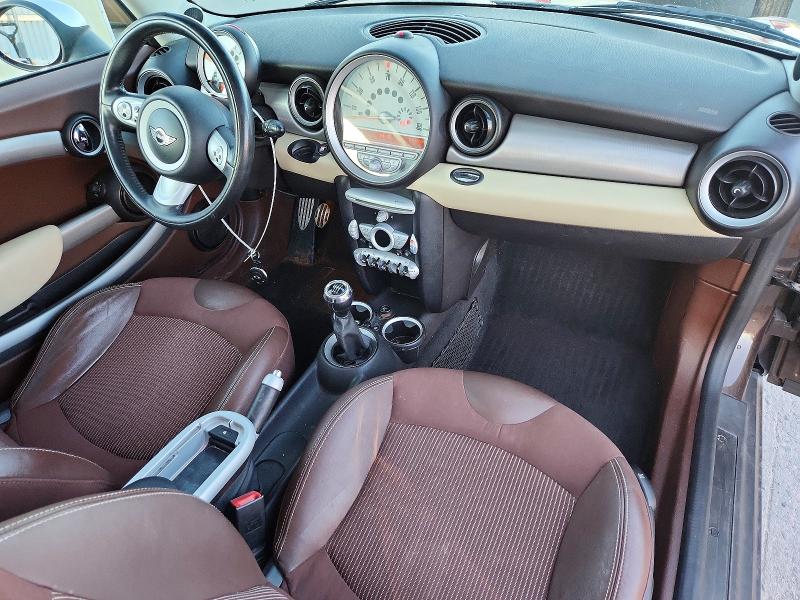 Photo 8 from auction – 2008 MINI COOPER S C with VIN WMWMM33518TP70603