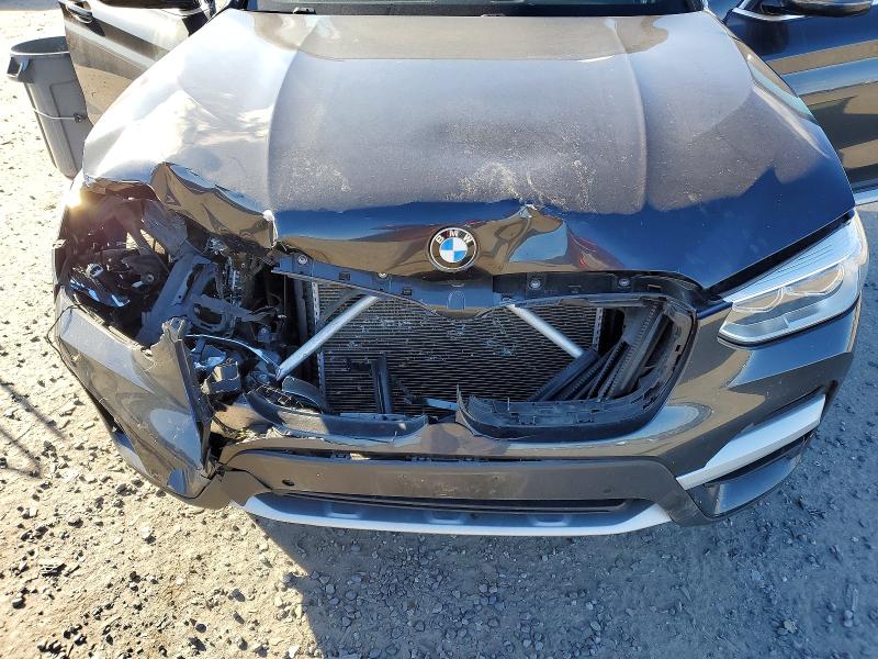Photo 12 from auction – 2018 BMW X3 XDRIVE3 with VIN 5UXTR9C55JLD88729