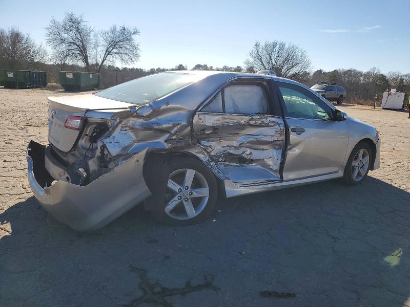 Photo 3 from auction – 2012 TOYOTA CAMRY BASE with VIN 4T1BF1FK5CU116471