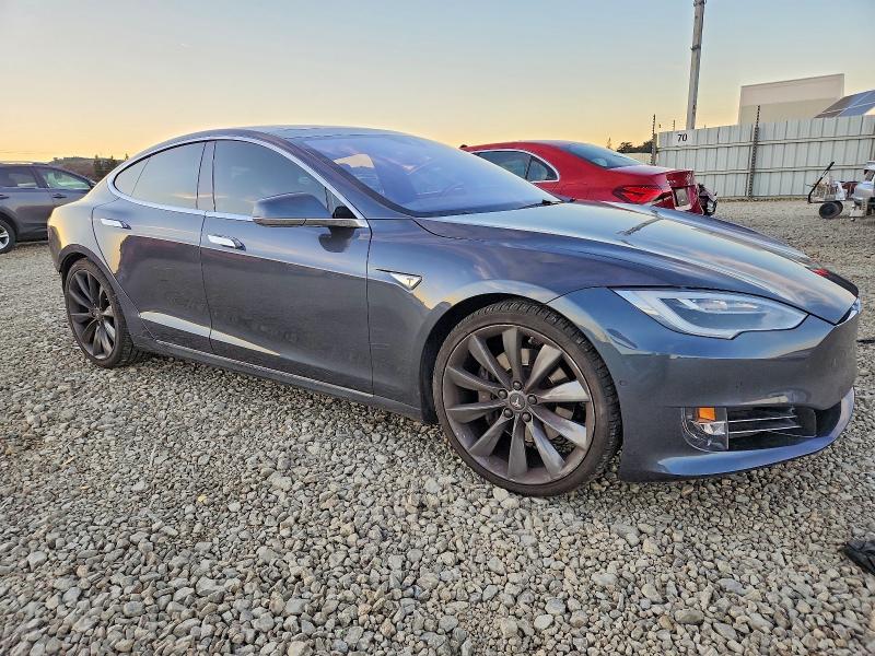Photo 4 from auction – 2016 TESLA MODEL S with VIN 5YJSA1E23GF161072