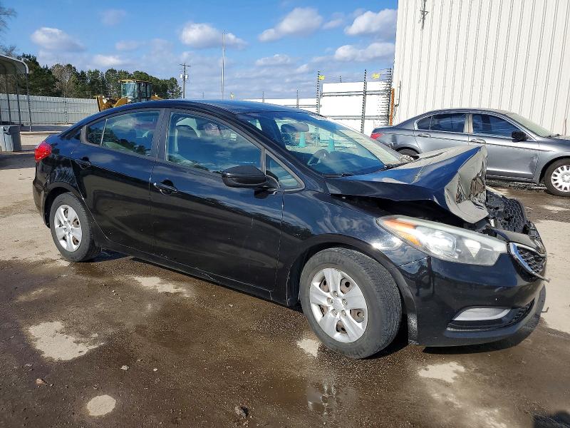Photo 4 from auction – 2015 KIA FORTE LX with VIN KNAFK4A68F5419706
