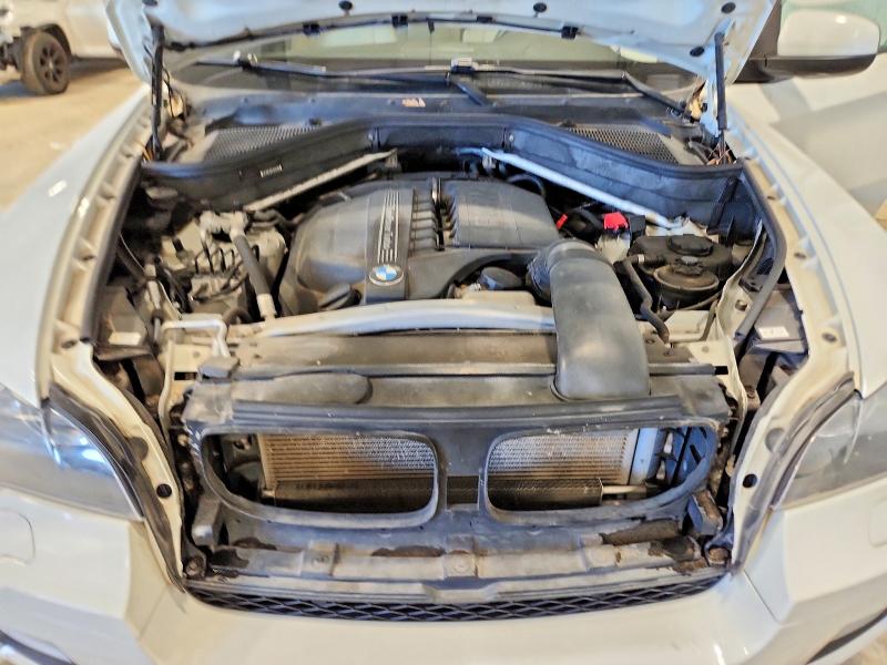 Photo 12 from auction – 2014 BMW X6 XDRIVE3 with VIN 5UXFG2C50E0H09898