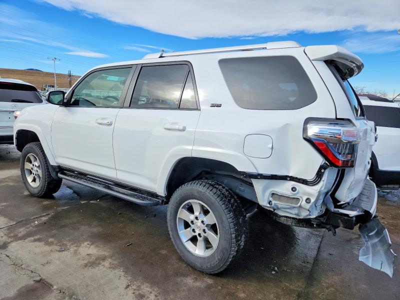 Photo 2 from auction – 2016 TOYOTA 4RUNNER SR with VIN JTEBU5JR0G5284942