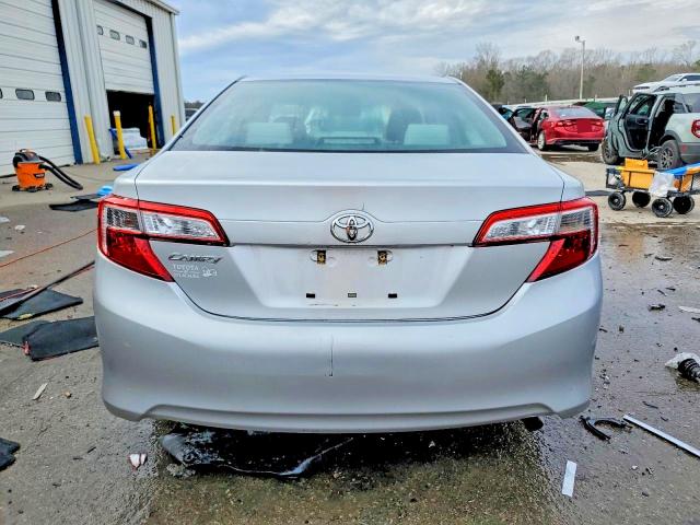 Photo 6 from auction – 2013 TOYOTA CAMRY with VIN 4T1BF1FK0DU647675