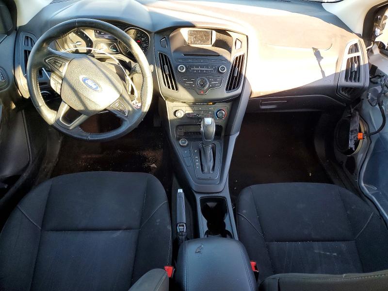 Photo 8 from auction – 2015 FORD FOCUS with VIN 1FADP3F29FL358685