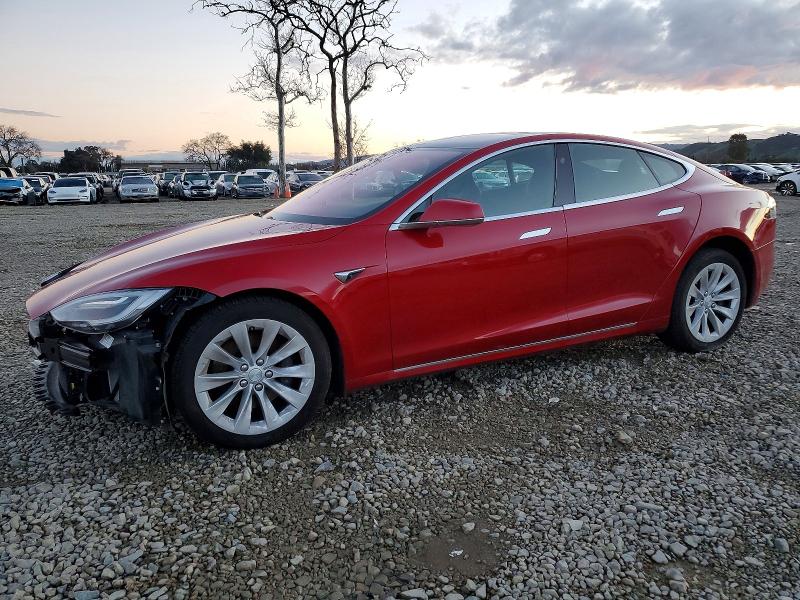 TESLA MODEL S 2017 with VIN 5YJSA1E28HF215032 - Photo from auction