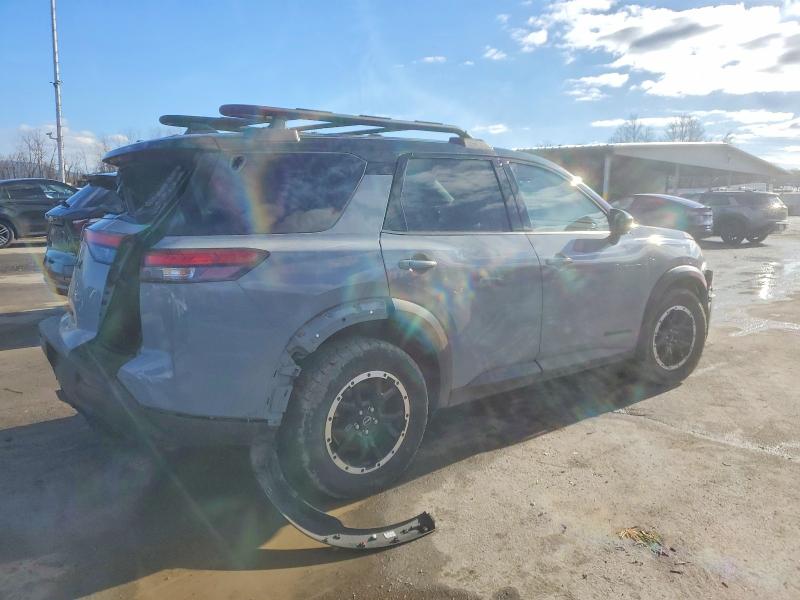 Photo 3 from auction – 2024 NISSAN PATHFINDER with VIN 5N1DR3BD3RC230485