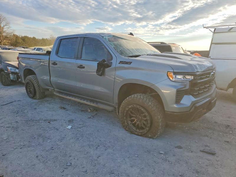 Photo 4 from auction – 2025 CHEVROLET SILVERADO with VIN 3GCUKFEL6SG198051