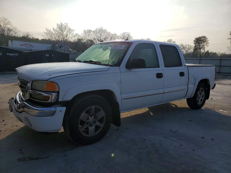 GMC NEW SIERRA 2005 with VIN 2GTEC13T351205414 - Photo from auction