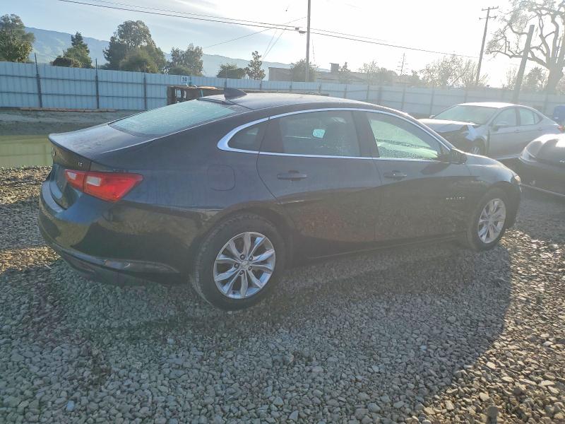 Photo 3 from auction – 2023 CHEVROLET MALIBU with VIN 1G1ZD5ST8PF165214