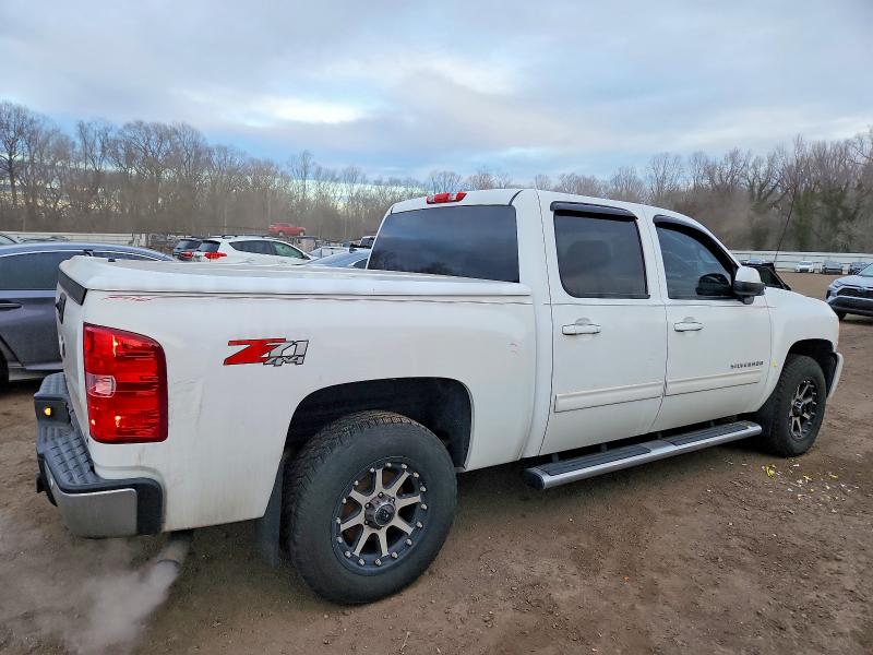 Photo 3 from auction – 2011 CHEVROLET SILVERADO with VIN 3GCPKTE31BG355626