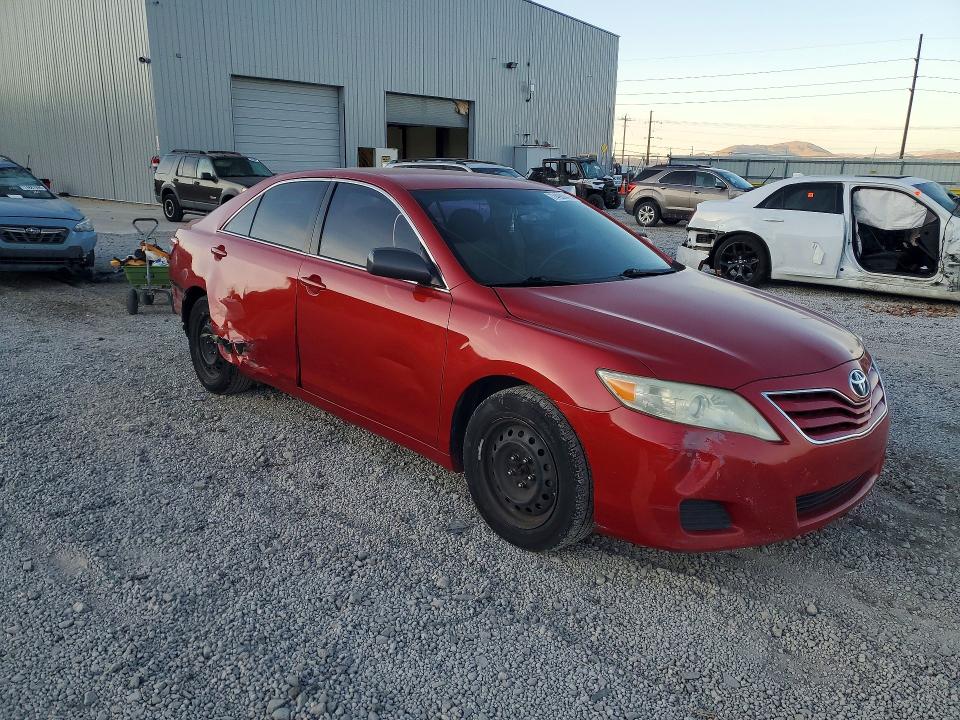 Photo 4 from auction – 2010 TOYOTA CAMRY with VIN 4T1BF3EK5AU518971