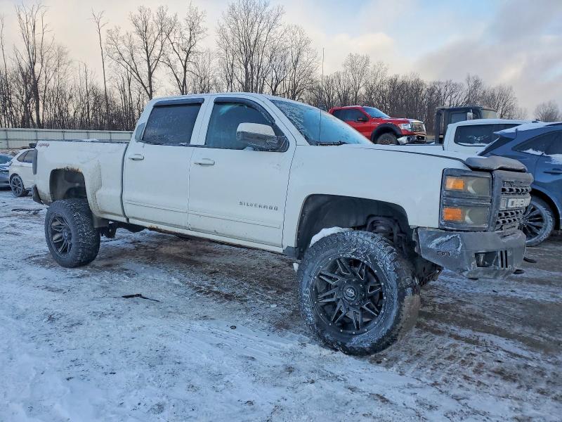 Photo 4 from auction – 2015 CHEVROLET SILVERADO with VIN 3GCUKREC9FG188587