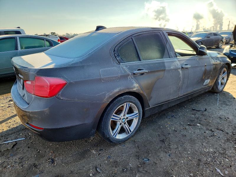 Photo 3 from auction – 2012 BMW 328 I with VIN WBA3A5C57CF257511