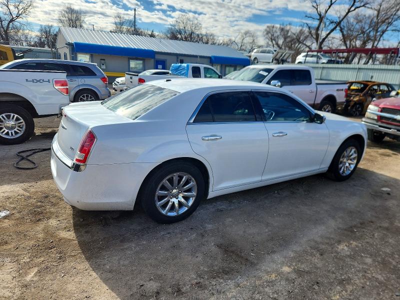 Photo 3 from auction – 2012 CHRYSLER 300 with VIN 2C3CCACG3CH231806