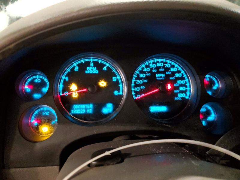 Photo 9 from auction – 2010 CHEVROLET TAHOE with VIN 1GNUKBE01AR195174