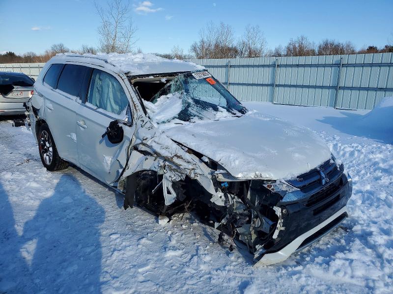Photo 4 from auction – 2018 MITSUBISHI OUTLANDER with VIN JA4J24A5XJZ071164