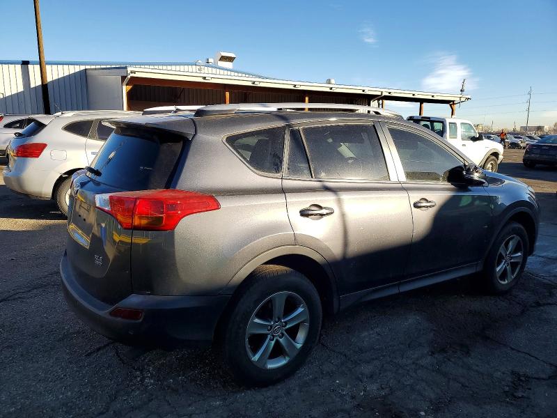 Photo 3 from auction – 2015 TOYOTA RAV4 XLE with VIN JTMRFREV7FD120846