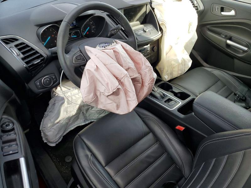 Photo 8 from auction – 2018 FORD ESCAPE SEL with VIN 1FMCU0HD1JUA79581