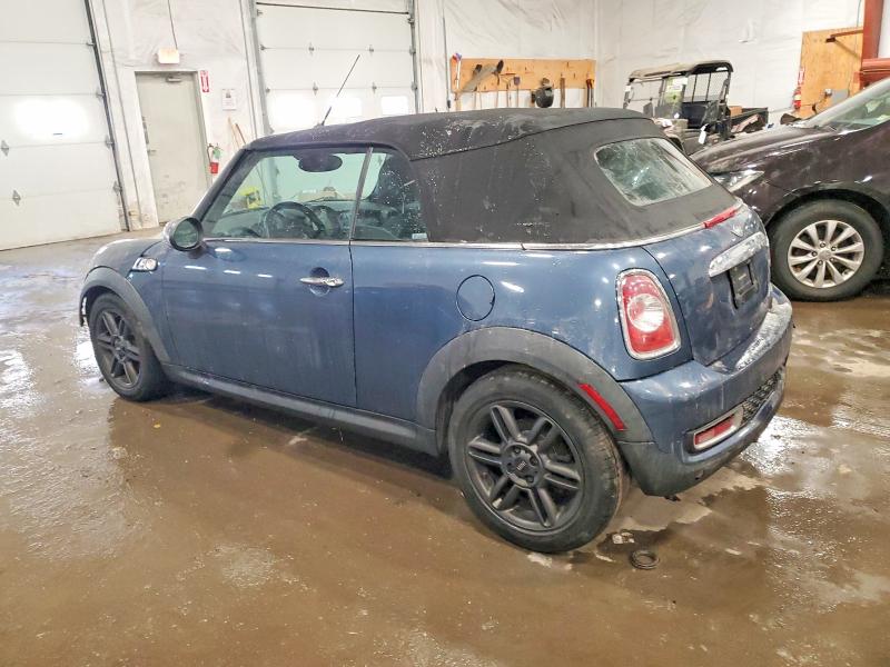 Photo 2 from auction – 2011 MINI COOPER S with VIN WMWZP3C55BTX83309