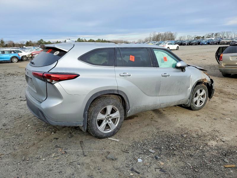Photo 3 from auction – 2021 TOYOTA HIGHLANDER with VIN 5TDBZRBH7MS546206