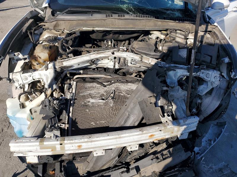 Photo 11 from auction – 2015 FORD FUSION SE with VIN 3FA6P0H73FR296122
