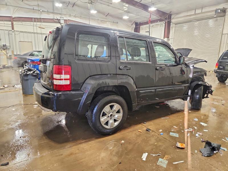 Photo 3 from auction – 2012 JEEP LIBERTY SP with VIN 1C4PJMAK0CW172372