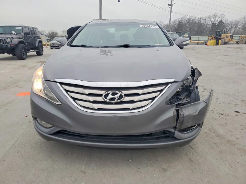 Photo 5 from auction – 2011 HYUNDAI SONATA SE with VIN 5NPEC4AC2BH161484