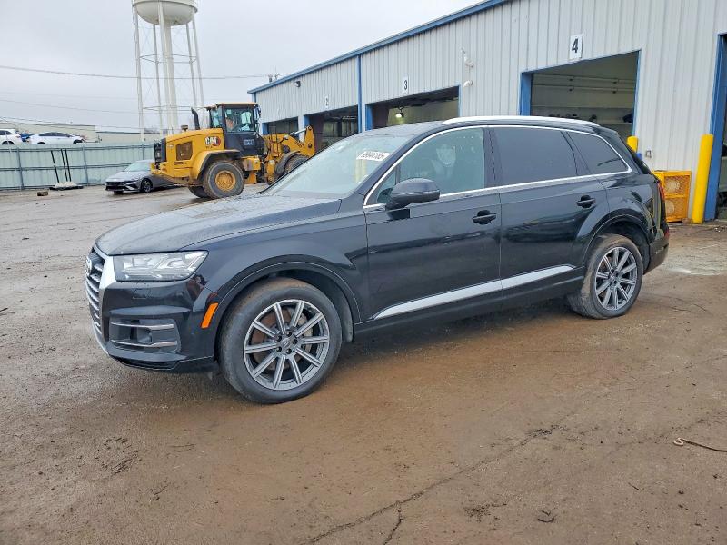 AUDI Q7 PREMIUM 2018 with VIN WA1LAAF76JD012971 - Photo from auction