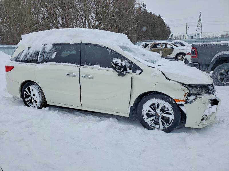 Photo 4 from auction – 2018 HONDA ODYSSEY with VIN 5FNRL6H82JB500630
