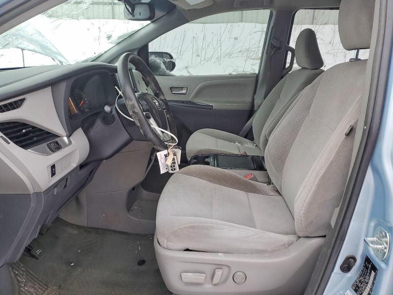 Photo 7 from auction – 2015 TOYOTA SIENNA LE with VIN 5TDKK3DC7FS561004
