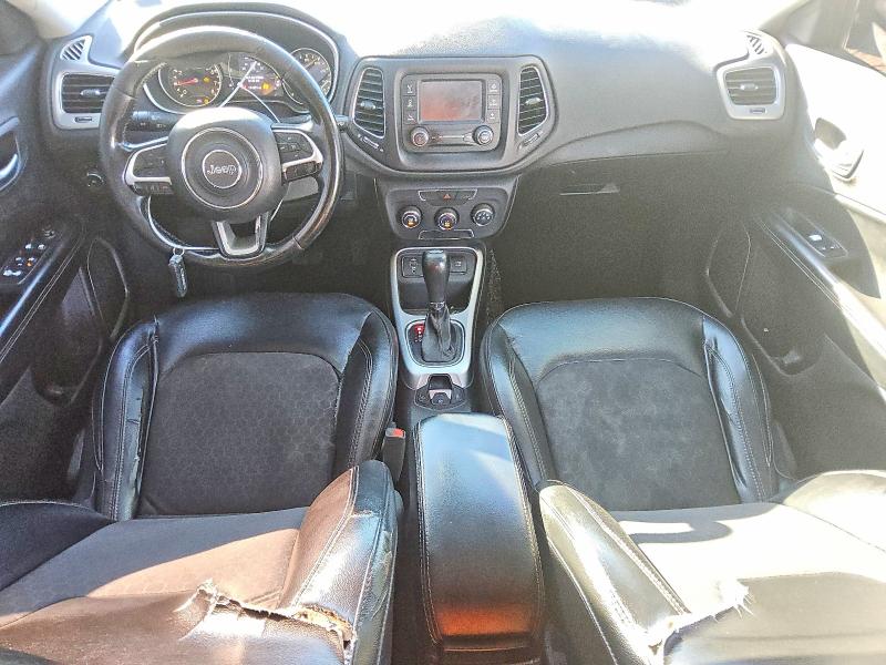 Photo 8 from auction – 2018 JEEP COMPASS LA with VIN 3C4NJCBB7JT409474