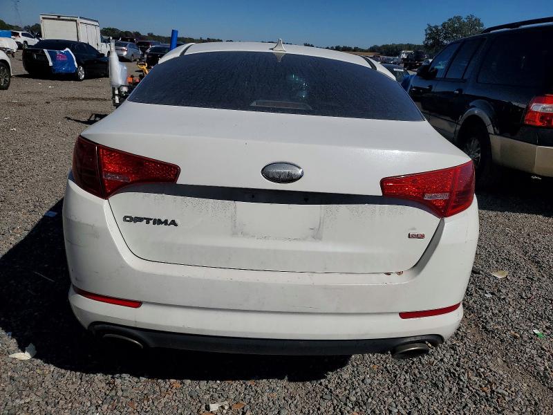 Photo 6 from auction – 2013 KIA OPTIMA with VIN 5XXGM4A70DG194619