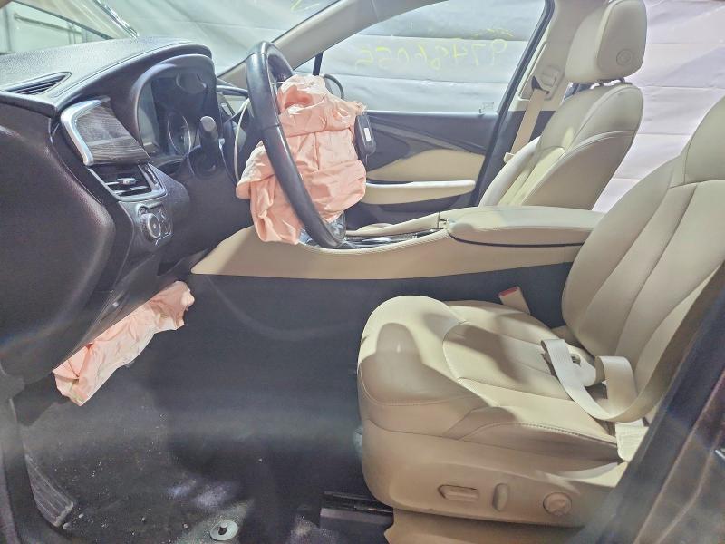 Photo 7 from auction – 2019 BUICK ENVISION P with VIN LRBFX3SX2KD020343