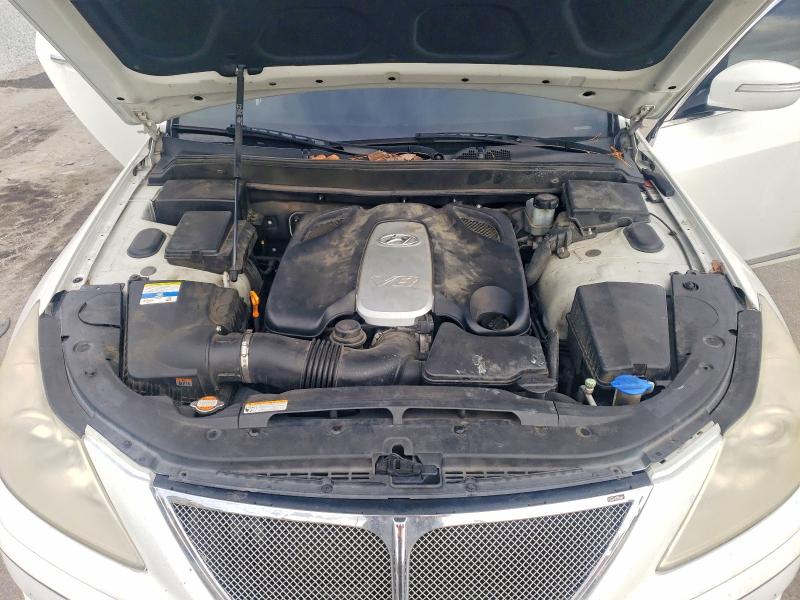Photo 11 from auction – 2011 HYUNDAI GENESIS 4. with VIN KMHGC4DF7BU132983