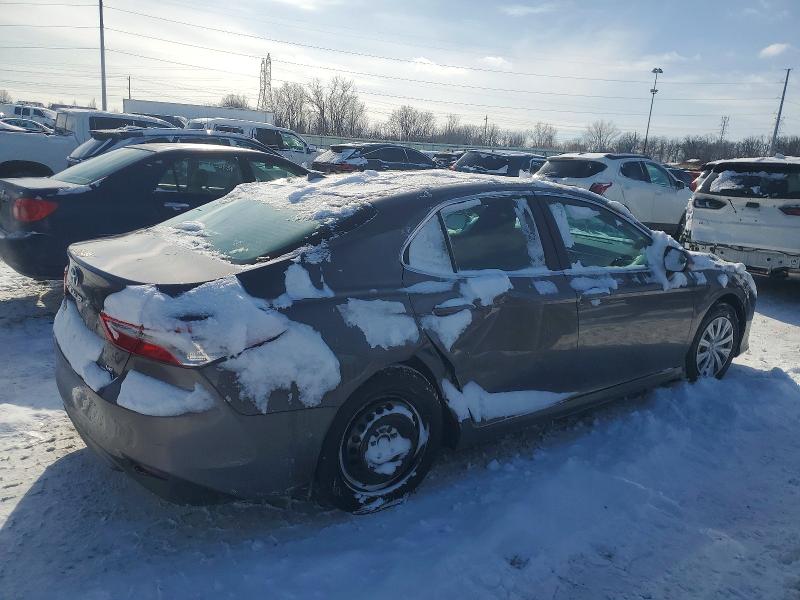 Photo 3 from auction – 2020 TOYOTA CAMRY with VIN 4T1C31AK7LU540917