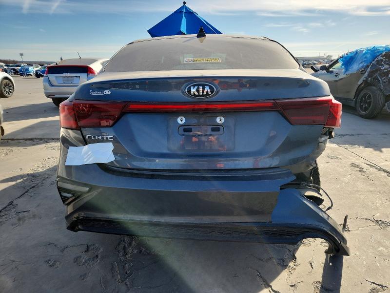 Photo 6 from auction – 2021 KIA FORTE with VIN 3KPF24AD0ME373386