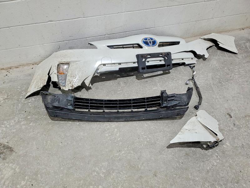 Photo 12 from auction – 2013 TOYOTA PRIUS with VIN JTDKN3DU6D5640876