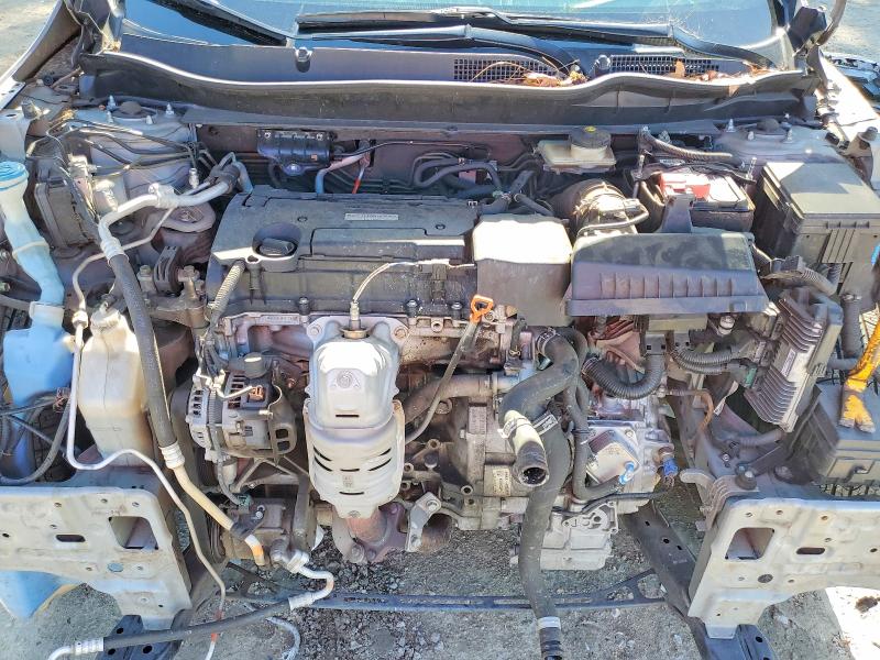 Photo 12 from auction – 2019 HONDA CR-V with VIN 2HKRW5H3XKH417536