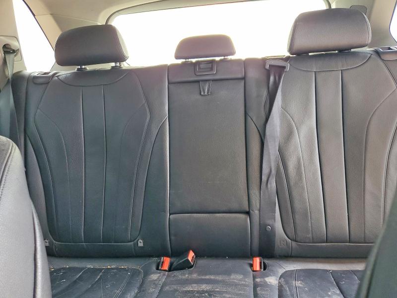 Photo 10 from auction – 2015 BMW X5 XDRIVE3 with VIN 5UXKR0C50F0K58807